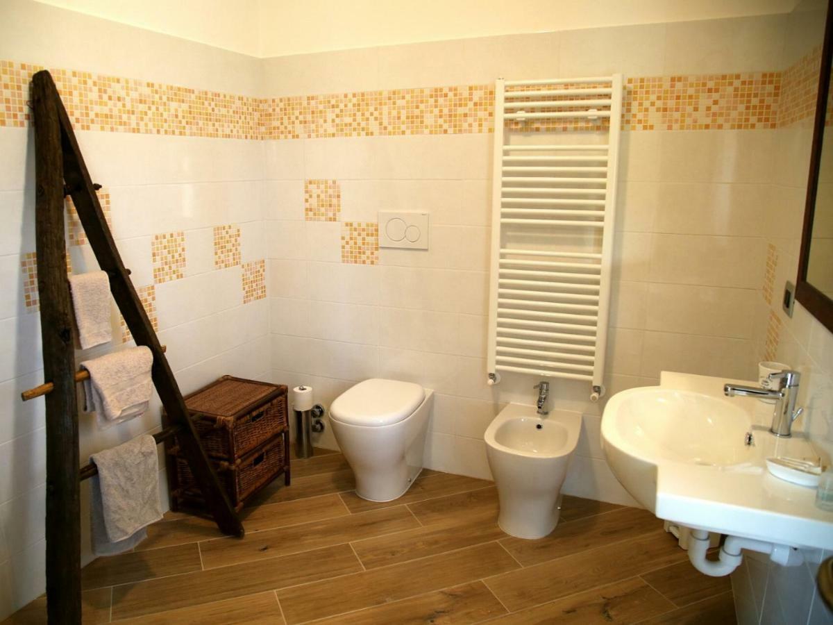 La Bella Dormiente B&B Castellamonte Exterior photo